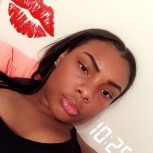 Meet your Posher, Paris